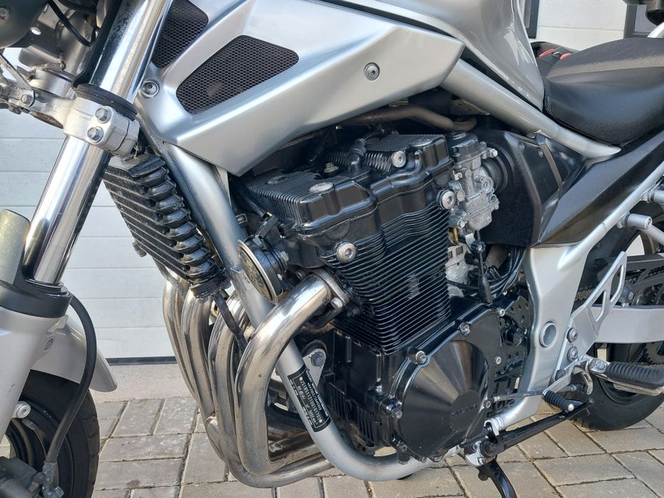 Suzuki bandit 650. 3x kufry