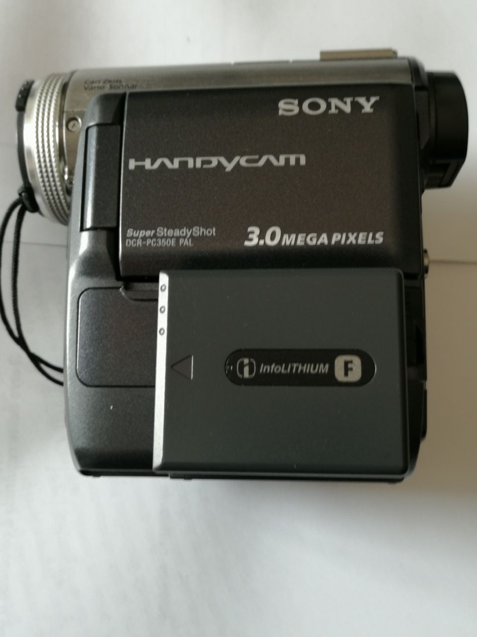 Câmara de Vídeo Sony DCR-PC330