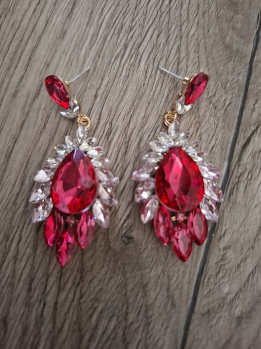 Kolczyki kryształowe malinowe róż ombre na złotym podkładzie
