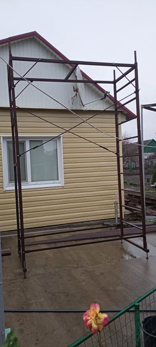 Продам будівельні ліси.