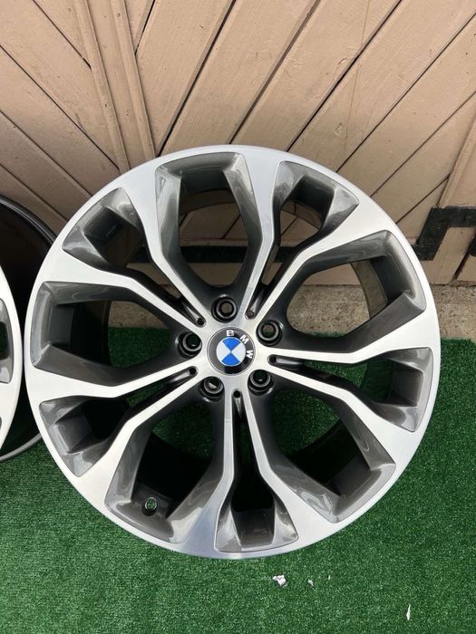 Оригінальні диски R20 BMW X5 F15 X6 F16 E70 451 style