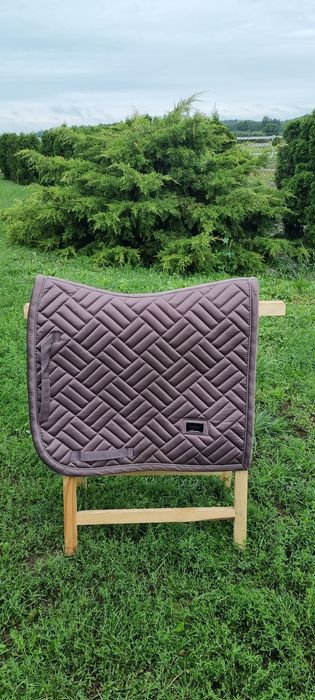 Czaprak ujeżdżeniowy Equestrian Stockholm Amaranth