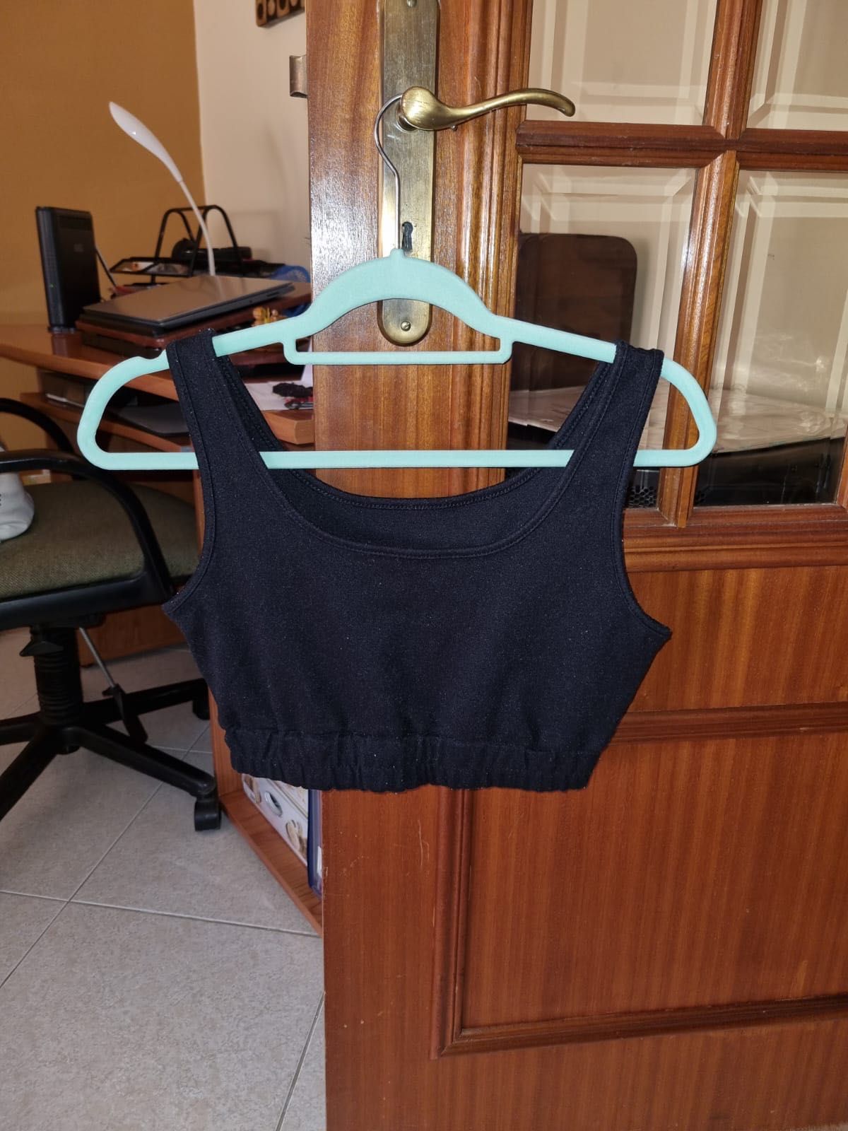 Conjunto Top e Calções pretos tamanho M