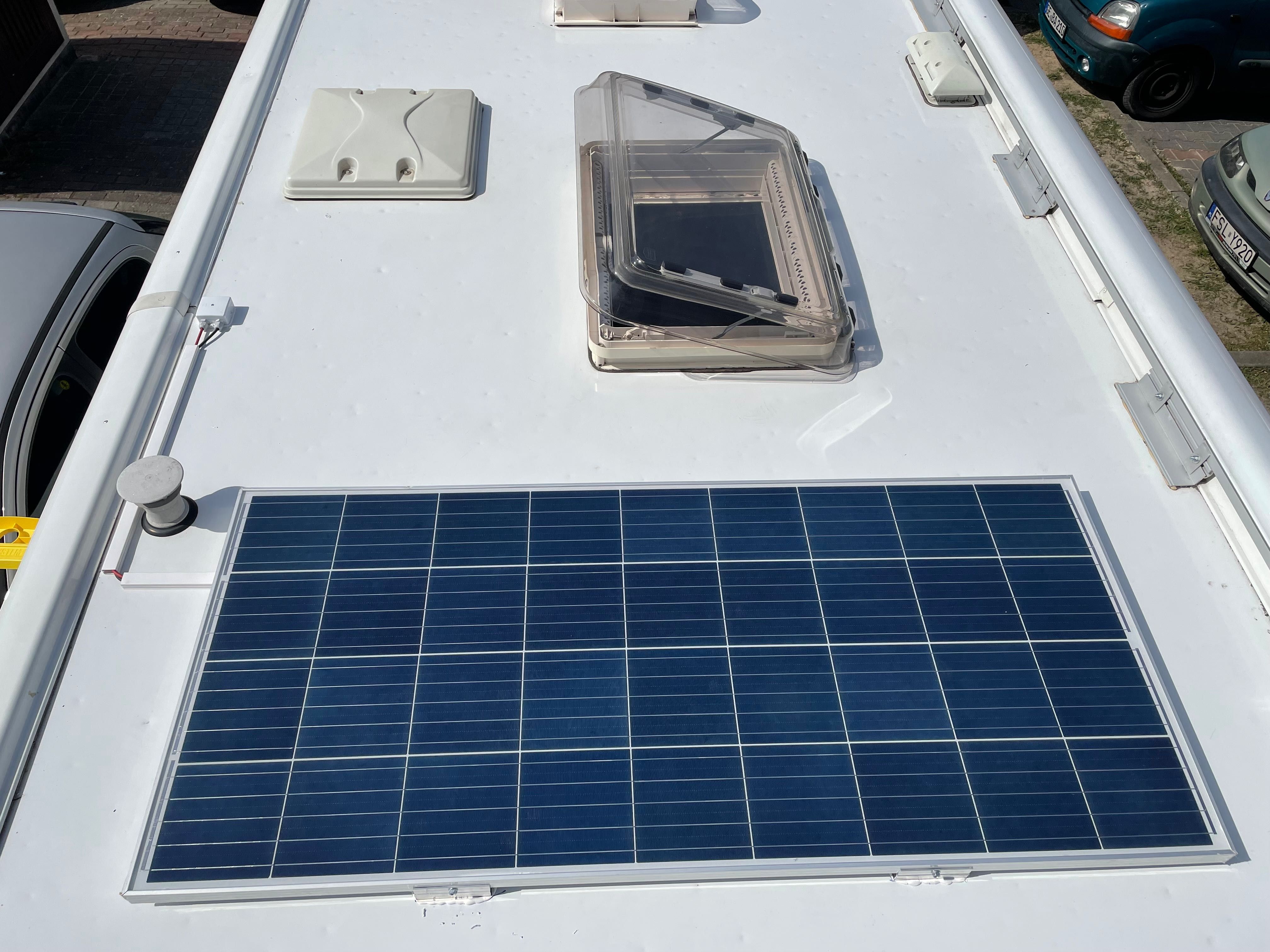 Montaż solarów w kamperze i przyczepie kempingowej