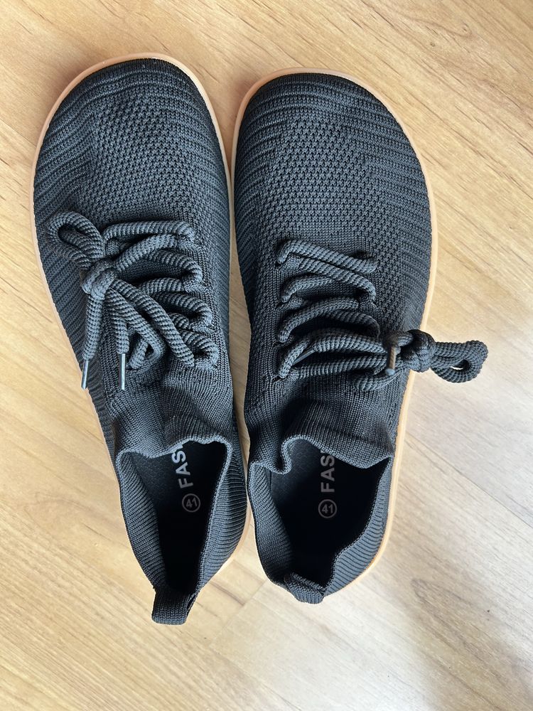 Nowe buty barefoot 41