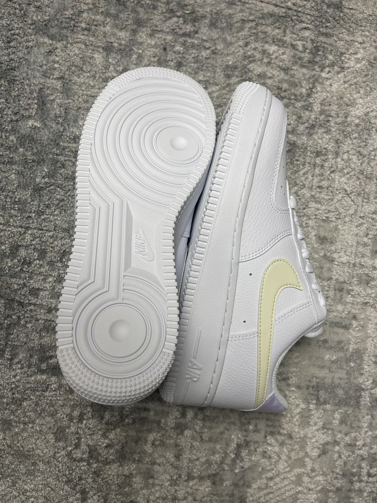 Nike Air Force 1 Low White Violet 39 *NOWE*