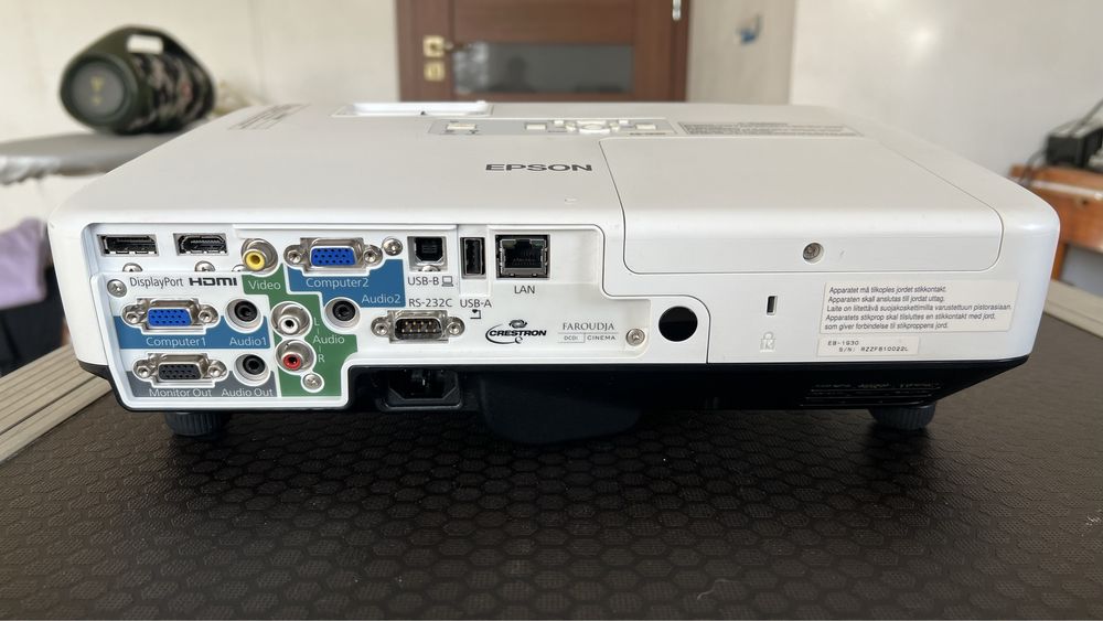 Projektor rzutnik multimedialny prezentacyjny Epson Eb-1930