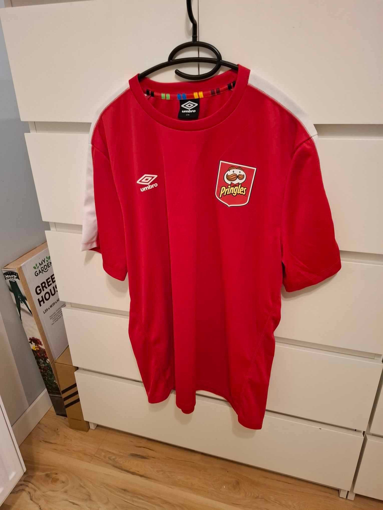 L/XL Umbro biało czerwona koszulka sportowa czerwony biały T-shirt
