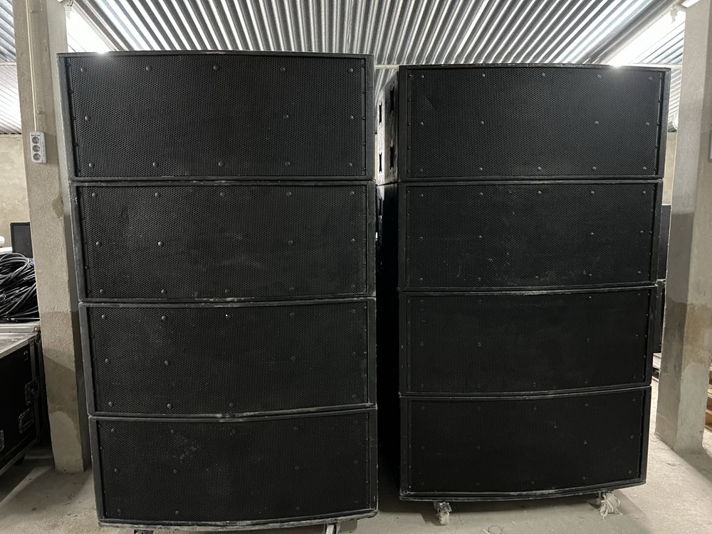 Line Array Electrovoice XLC 127 DVX