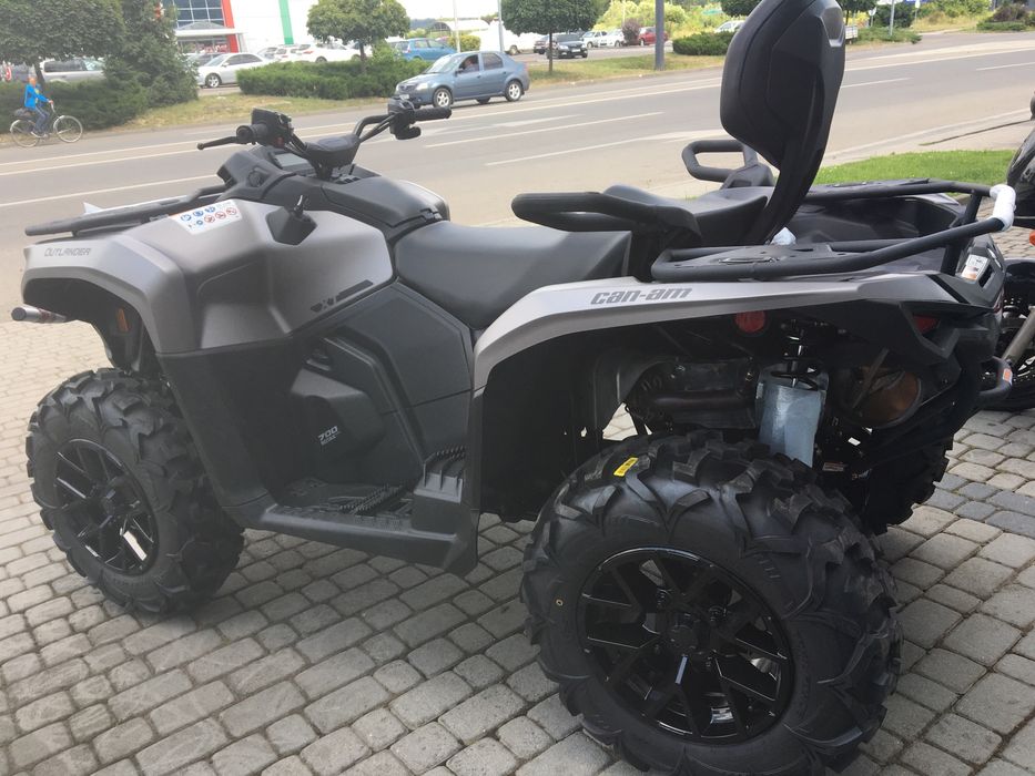 квадроцикл BRP Outlander Max XT700
