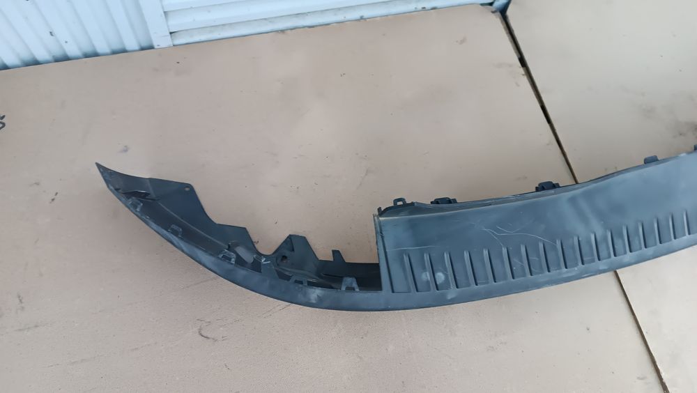 Vendo parachoque de trás Renault Scenic ano 2008/13