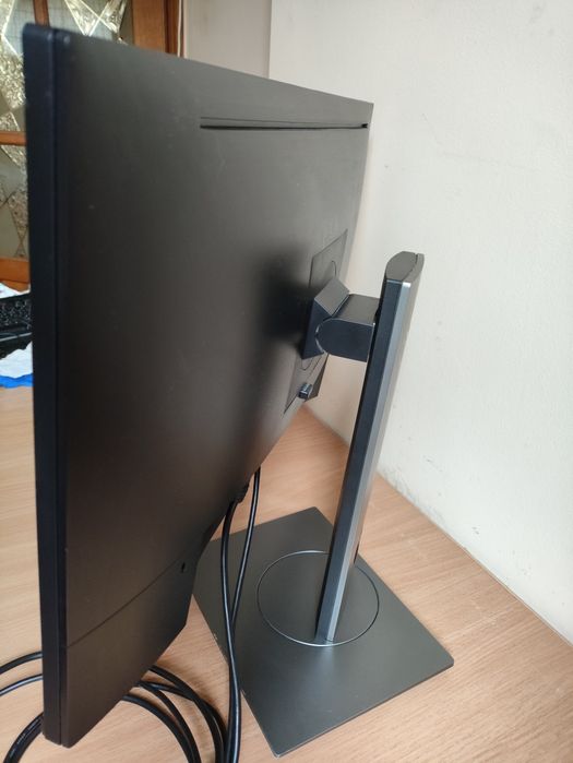 Монітор Dell P2417H