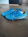Buty piłkarskie do piłki nożnej Nike Mercurial Jr Vapor r. 28 . 5