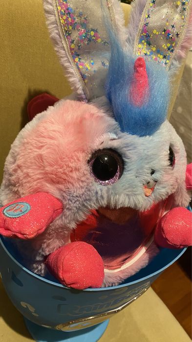 Peluche que imita e canta Rainbocorn Talkin Jelly Shake Surprise