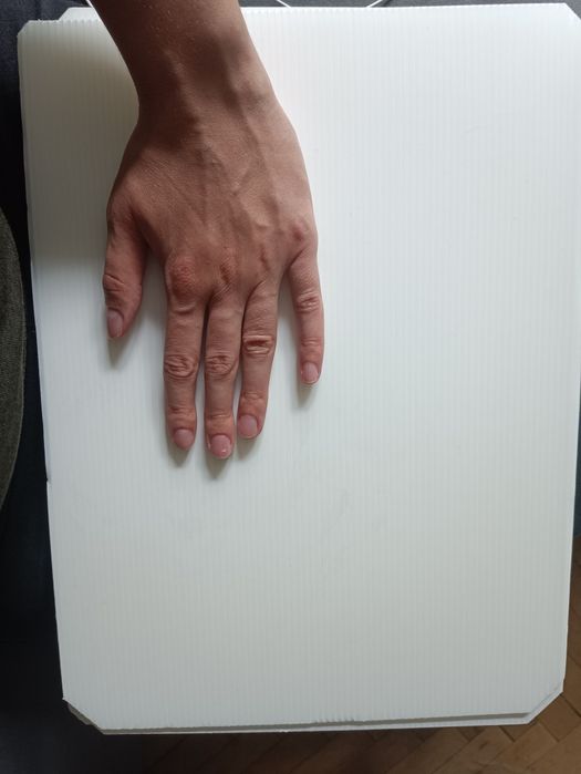 Przekładki do kartonów plastikowe