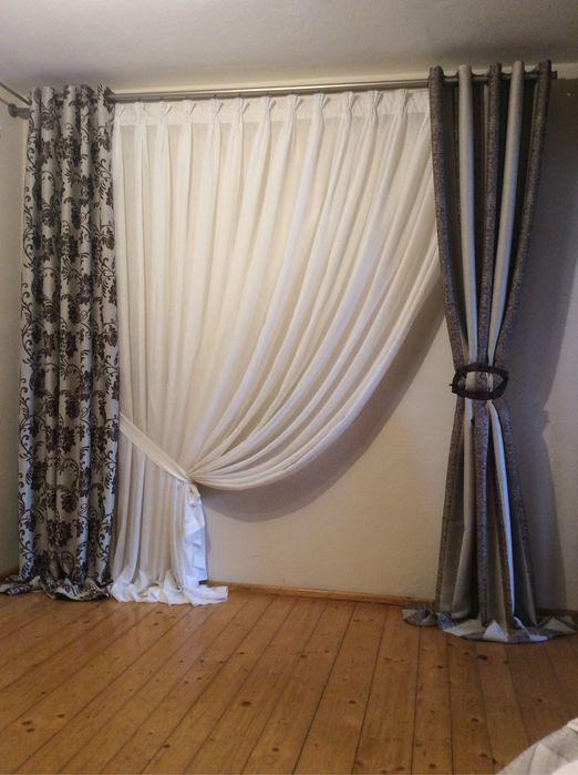 Zasłony 4 sztuki + 2 firany