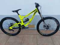 Bicicleta DownHill