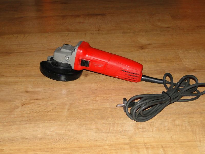 Szlifierka kątowa MILWAUKEE AGV 10-125 mocna 1000W stan bdb Germany