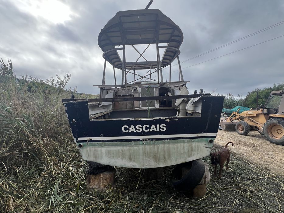 Embarcação Chris Craft Constellation 28 Ft