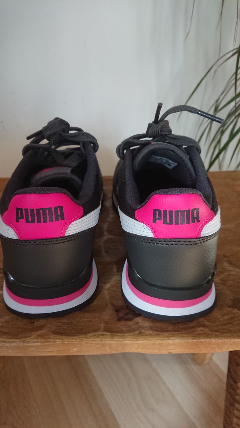 Puma sportowe buty sneakersy  soft foam  rozm 36/22.5cm