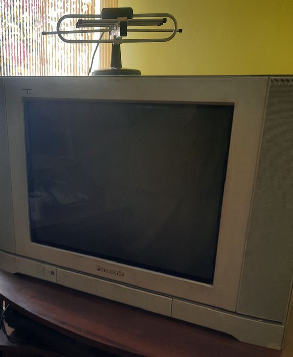 Продам телевізор