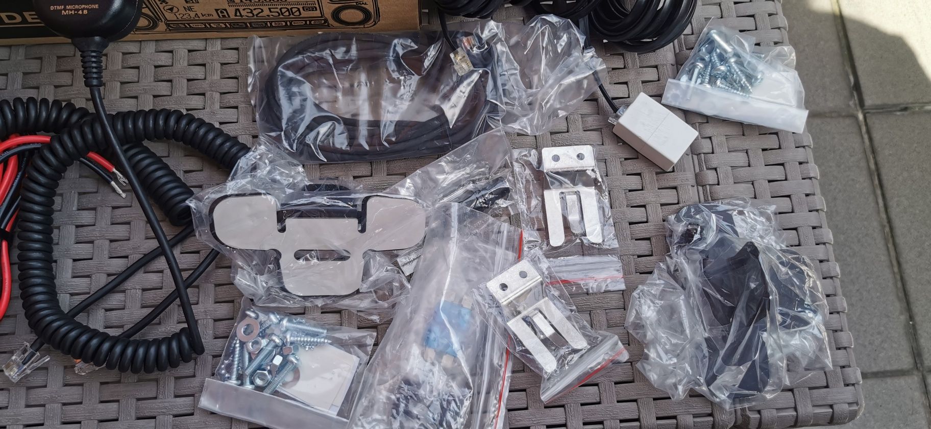 2 radiotelefony TRX YAESU FTM-100DE bogaty zestaw stan bardzo dobry