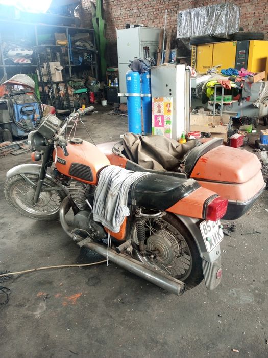 Мотоцикл ИЖ ПЛАНЕТА - 4.