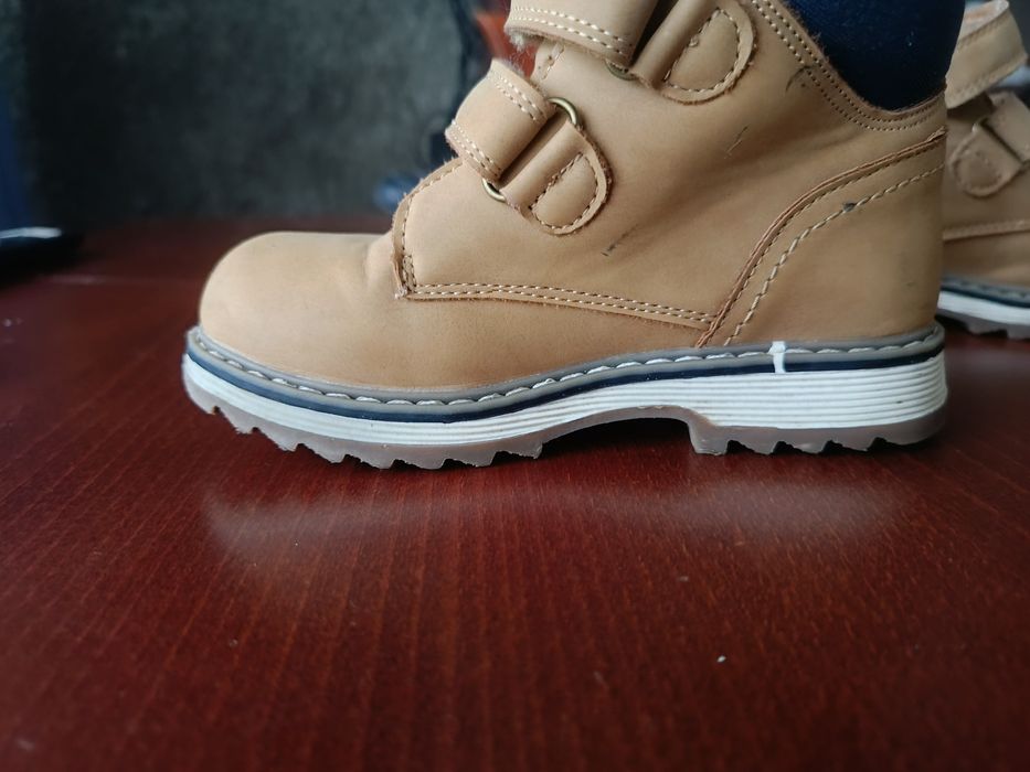 Buty dziecięce zimowe