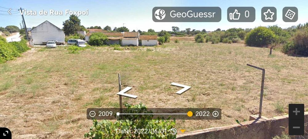 Quinta com 3 moradias, situada no Penteado,, MOITA