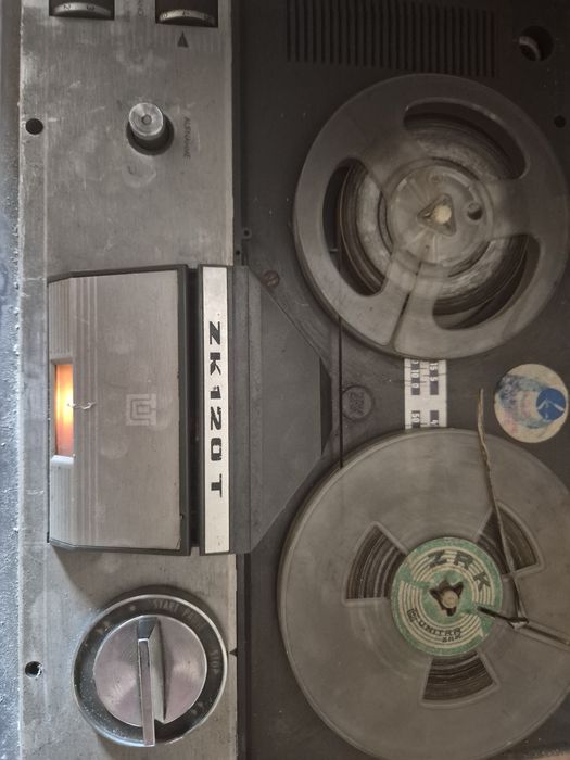 Magnetofon szpulowy Unitra ZRK