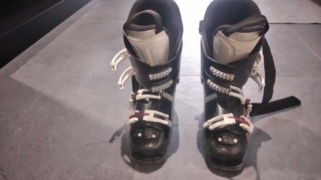 Buty narciarskie Tecnica 23,5cm