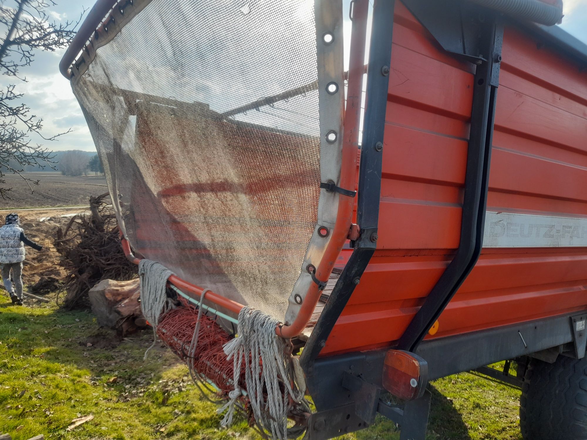 Przyczepa samozbierająca deutz fahr K 550 pottinger class