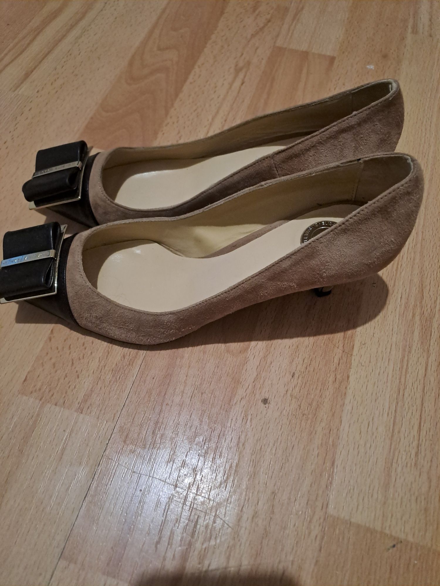 Elisabetta Franchi szpilki jak nowe
