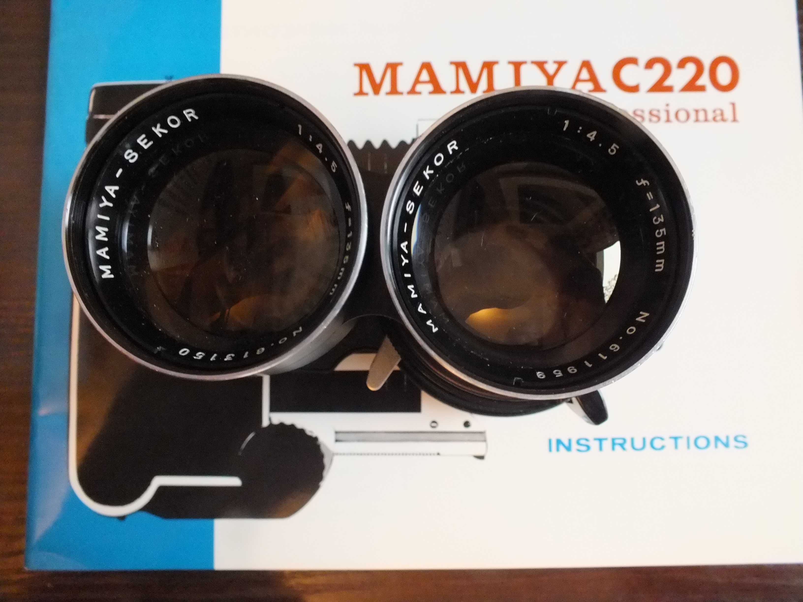 Mamiya C220 Professional 80/2.8  + 135/4.5
