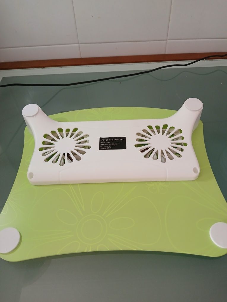 Nova Mesa de computador