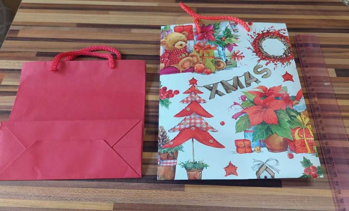 Подарункові пакети (11 штук)