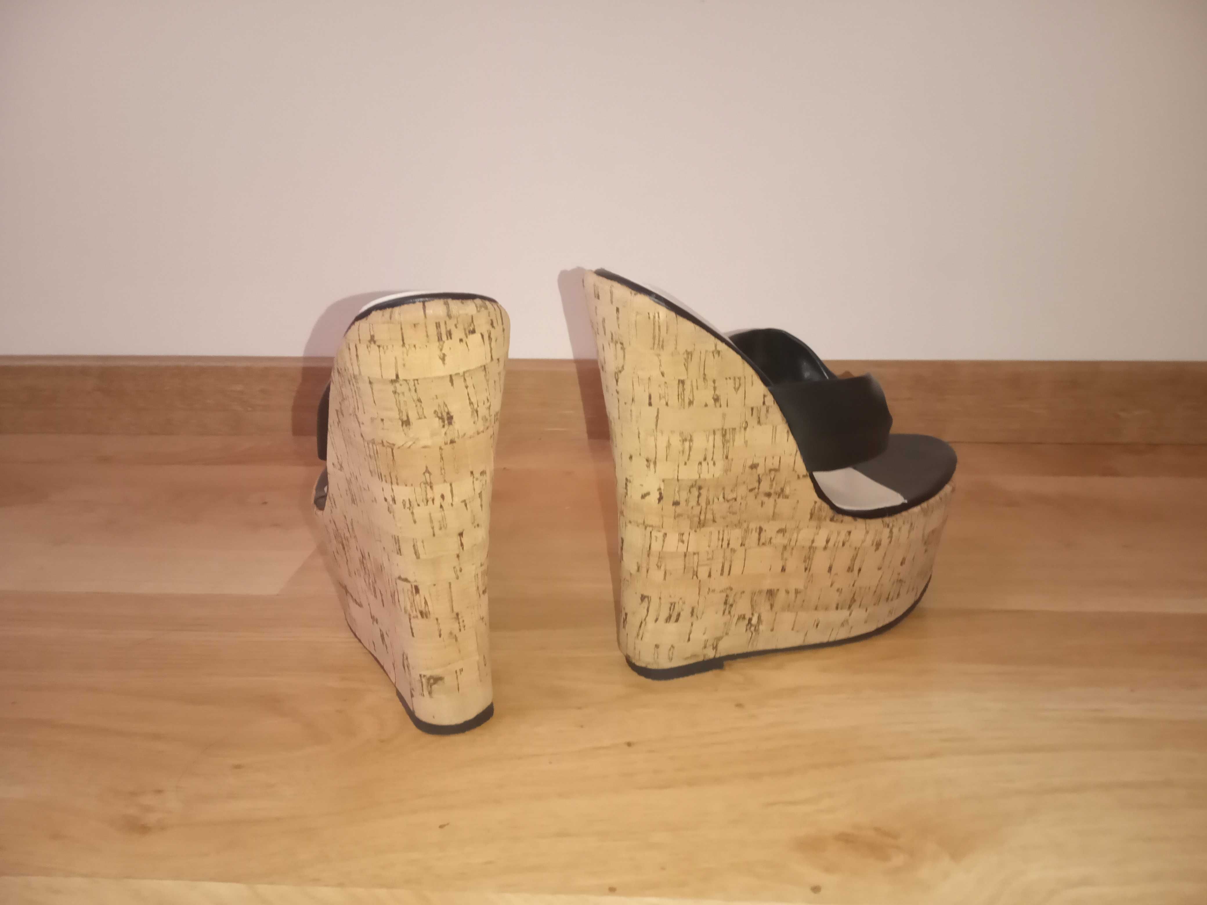 124/ OD RĘKI Koturny klapki rozmiar 37 nowe wysokość koturn 17 cm