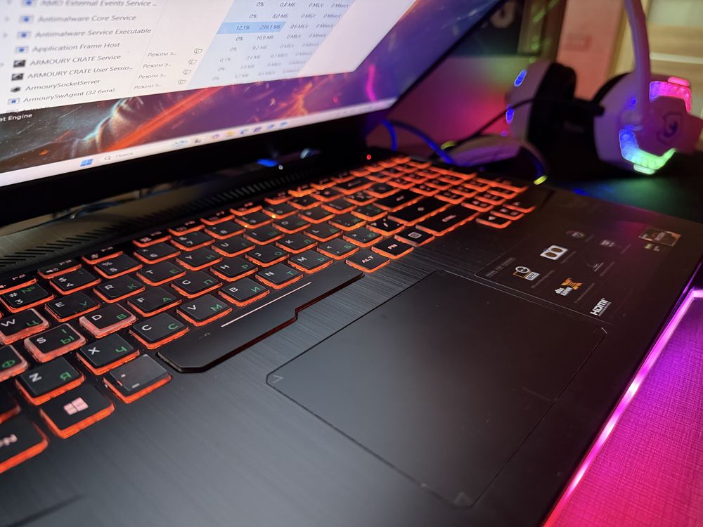 Потужний ігровий ноутбук Asus Tuf Gaming з повним комплектом