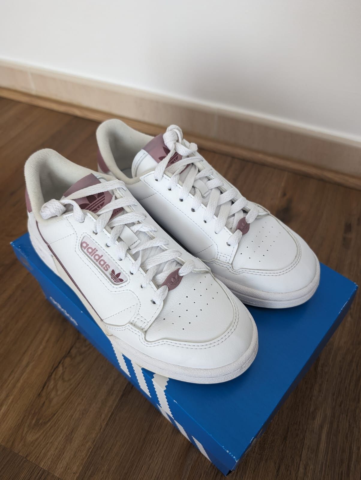 Ténis Adidas Continental Vegan 80 W