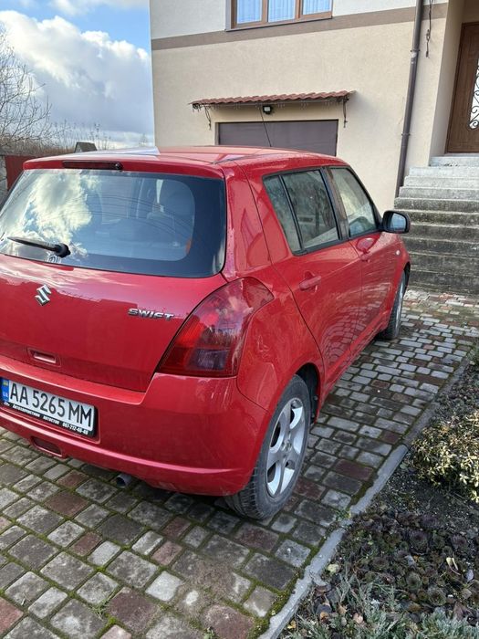 Сузукі свіфт 2007 р 1,3