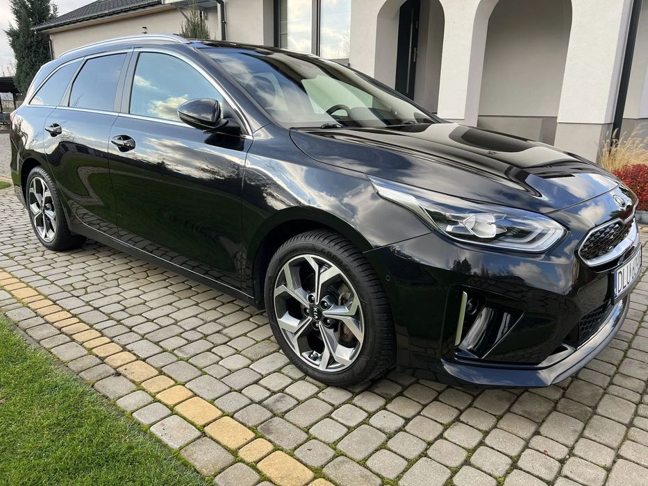 Kia Ceed PLATINIUM, Panorama, Hak, FV23%