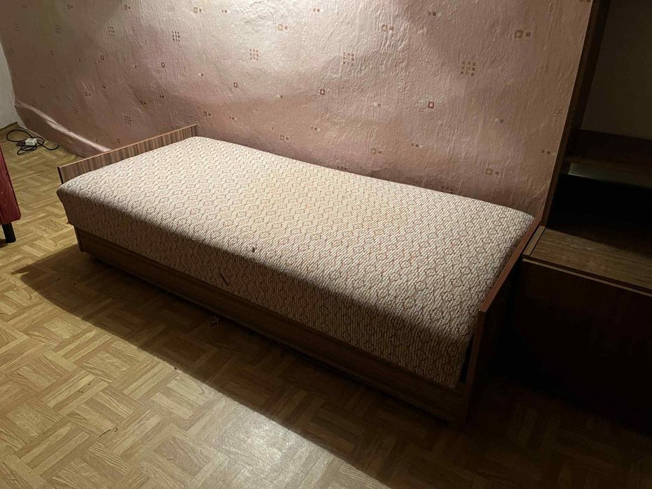 Oddam za darmo! Tapczan