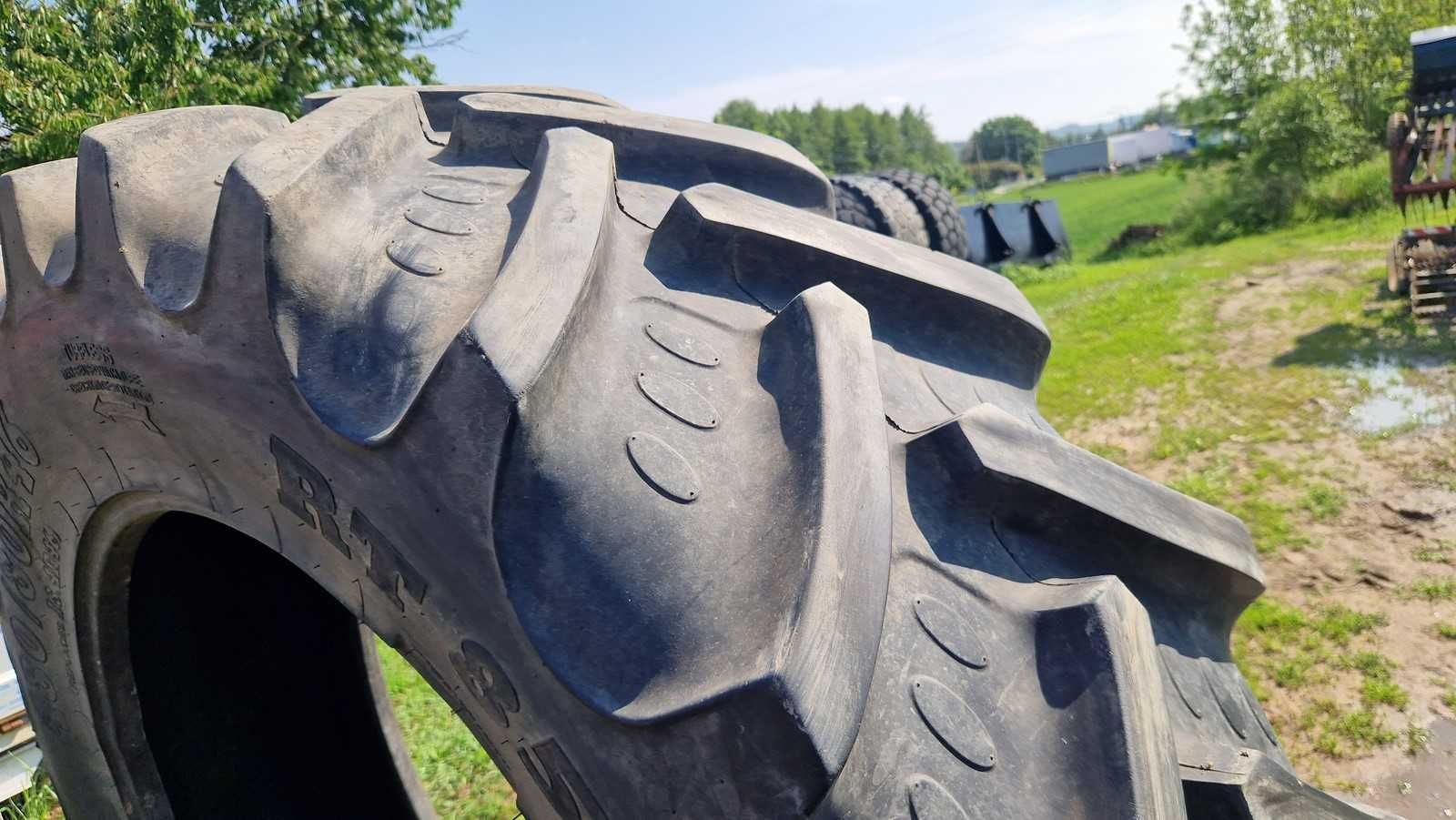 480/80r46 18.4r46 480/80-46 BKT 90% bieżnik
