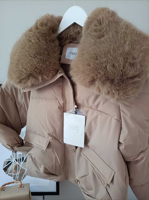 Nowa z metką kurtka oversize z futerkiem - ciepła na zimę beżowa
