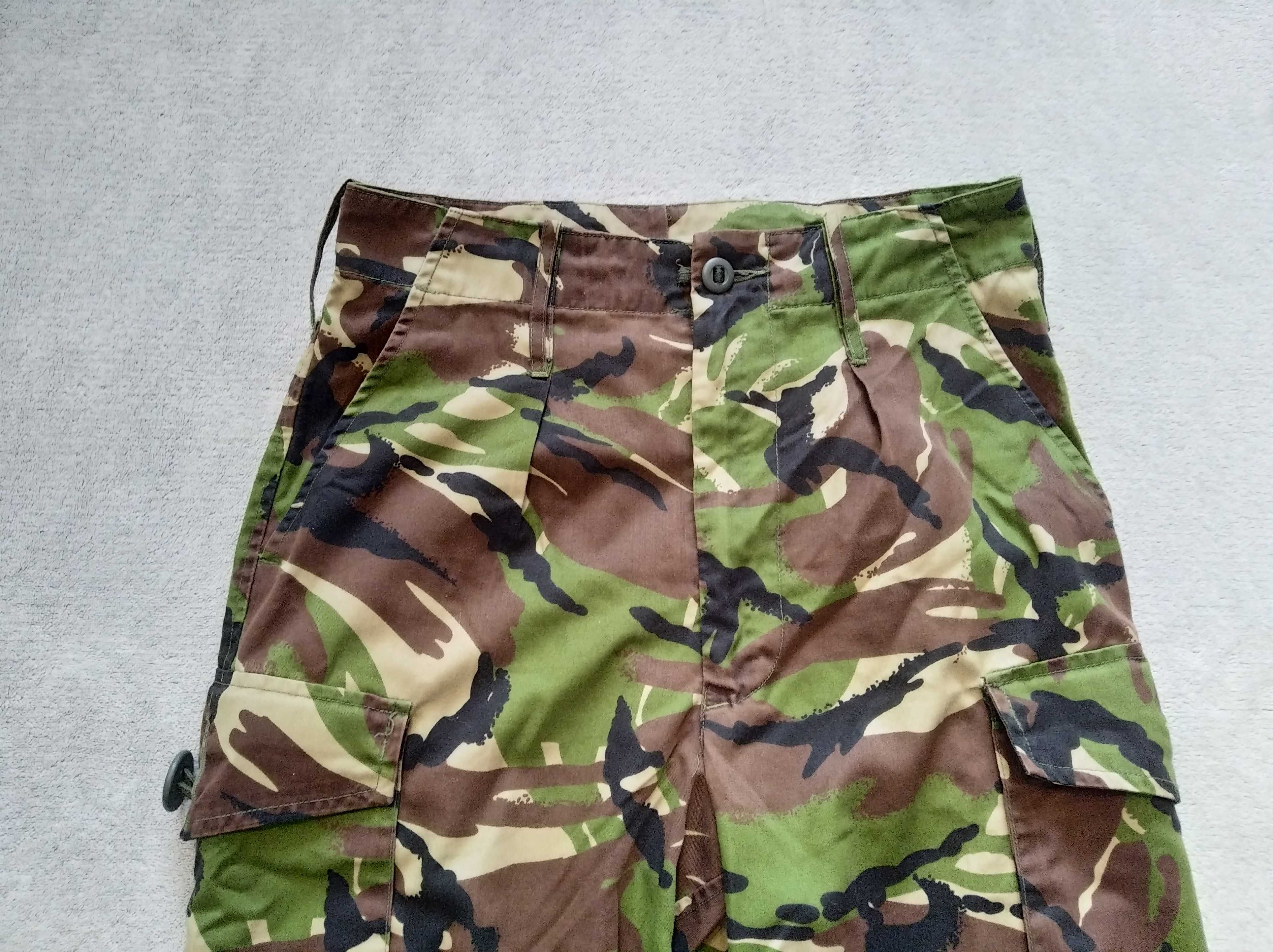 Spodnie bojówki moro Combat Woodland roz. XS/S pas 72 cm