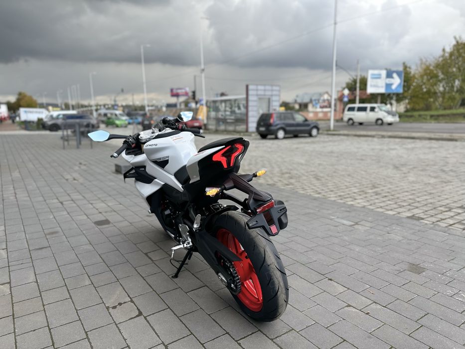 Всього 1 на все місто - 50k.c мотоцикл cfmoto 450 sr