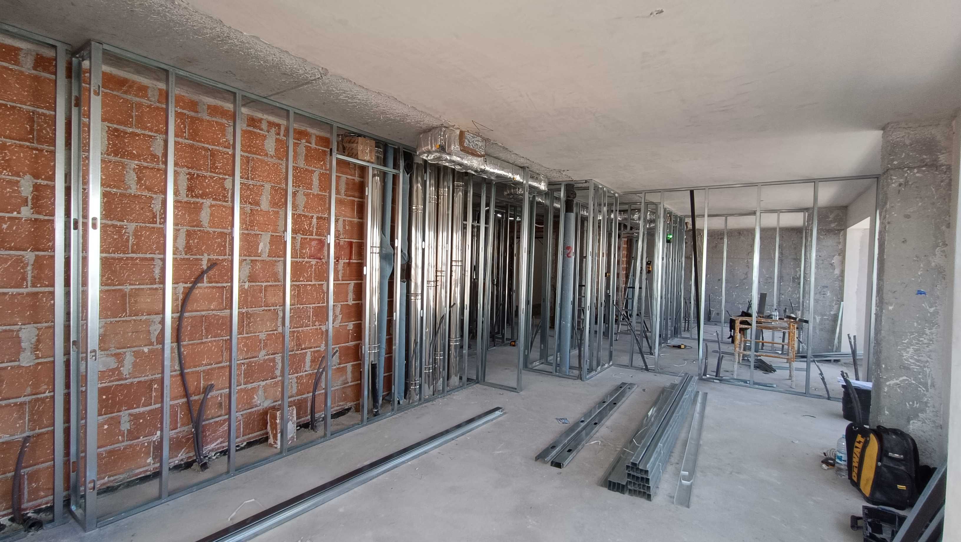 Montagem de Drywall / Pladur e Barramento