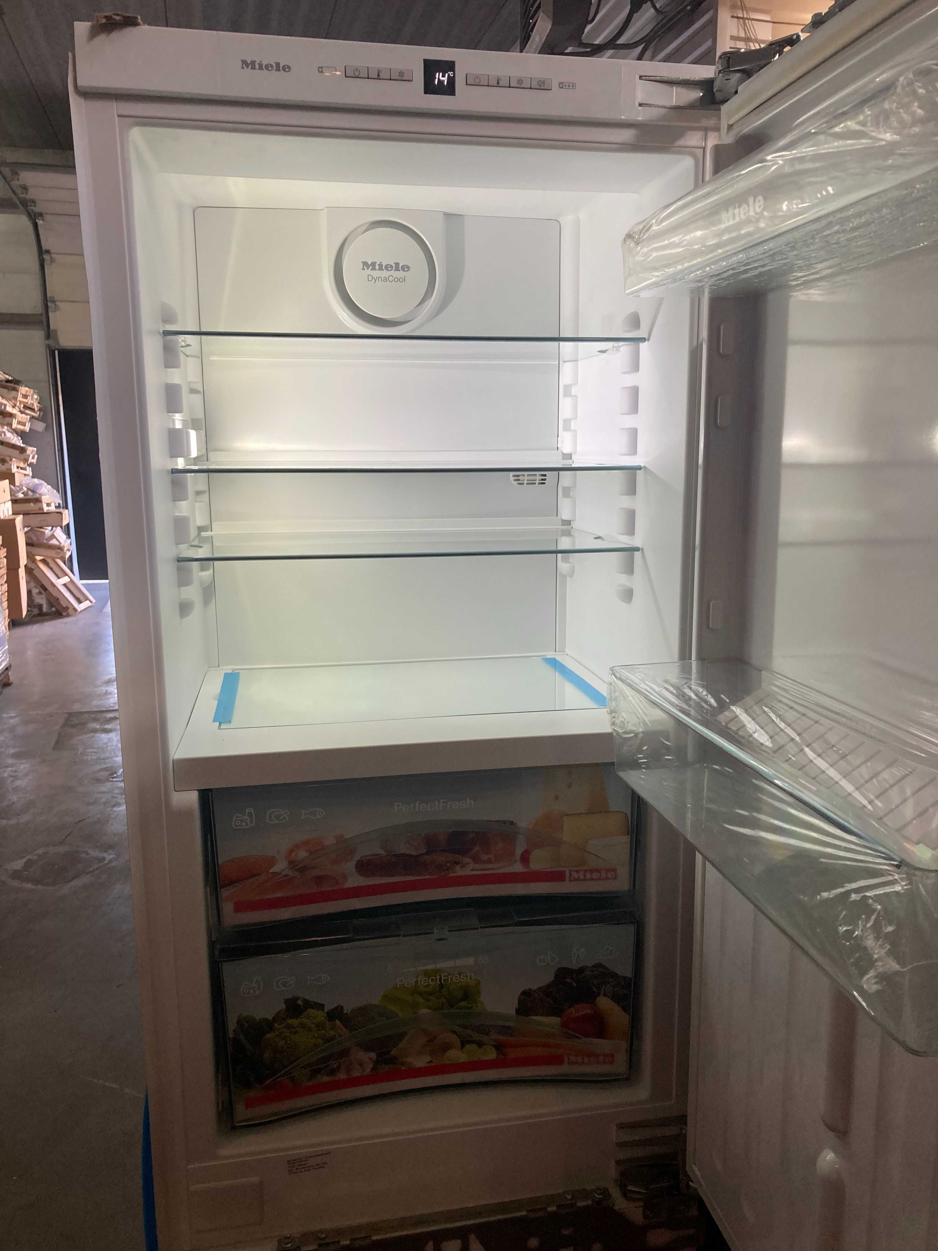 Вбудований холодильник-морозильник KFN 37282 iD Miele