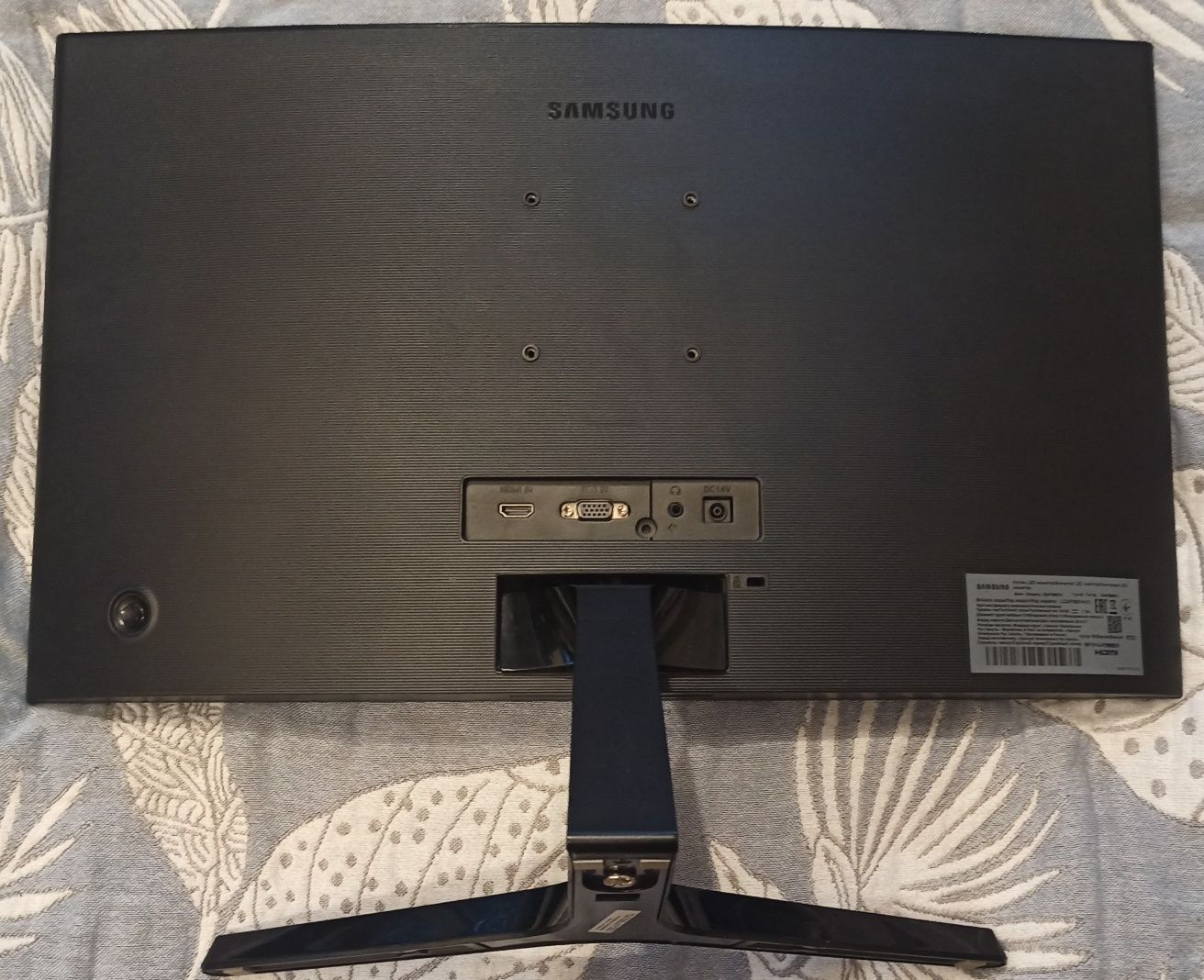Монітор Samsung C24F396FHI вигнутий, розбита матриця