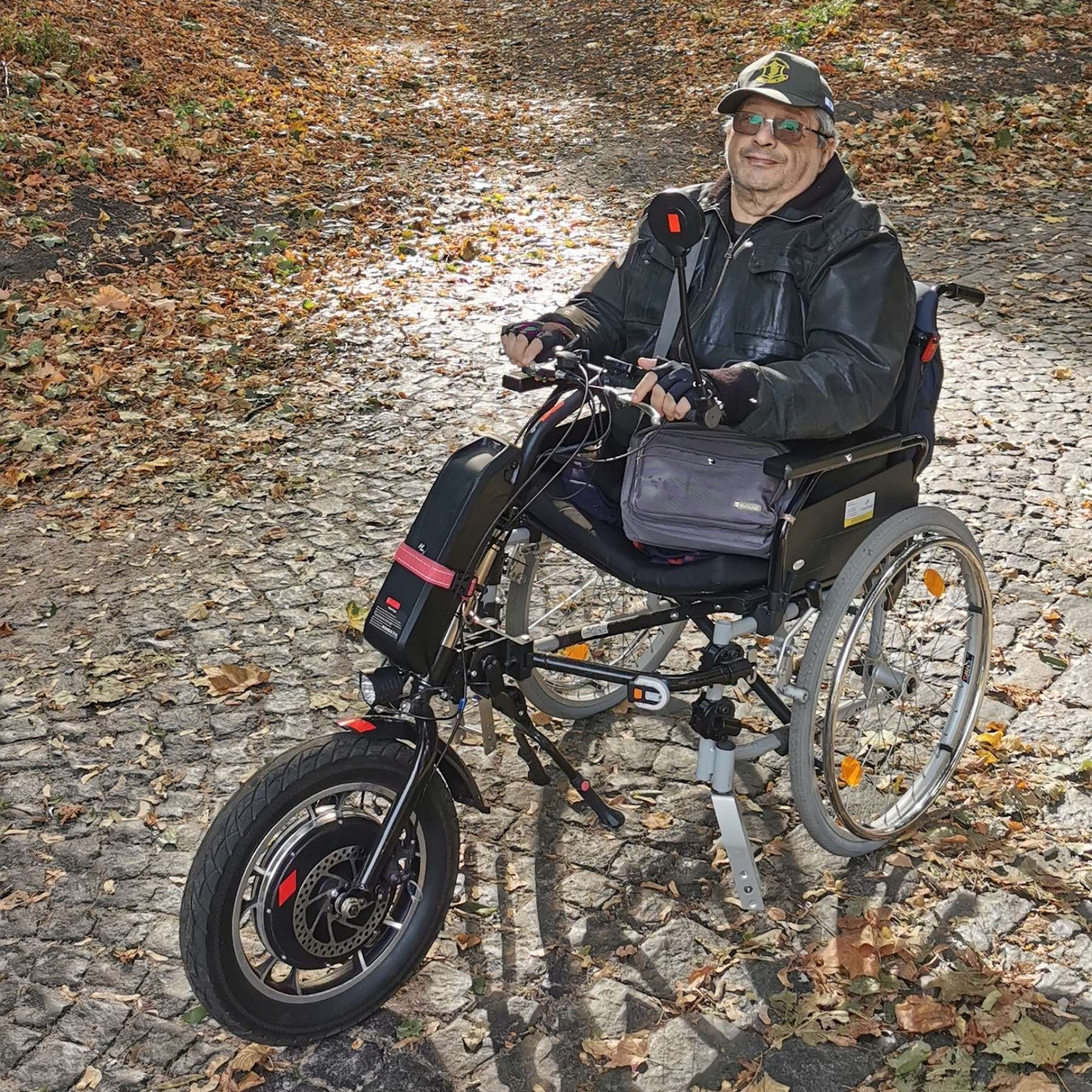 Электроприставка к инвалидной коляске 16дюймов,500 ватт.